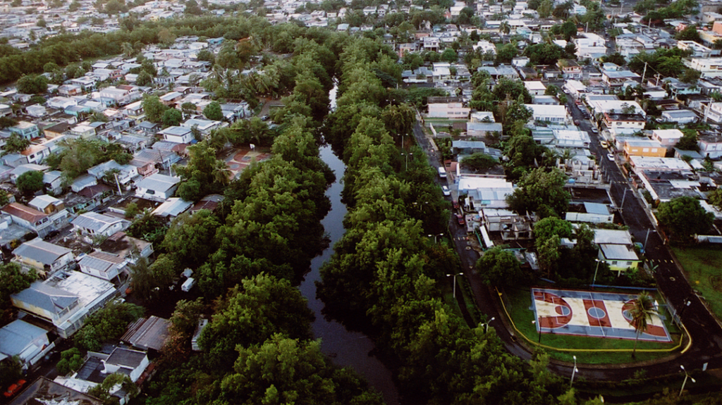  C&aacute;mara federal aprueba para posible financiamiento cinco proyectos comunitarios presentados por Jenniffer Gonz&aacute;lez 
