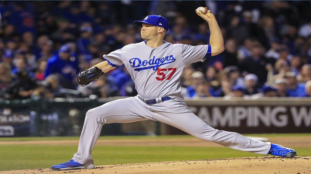  3-1. Wood controla desde la lomita a los Gigantes 