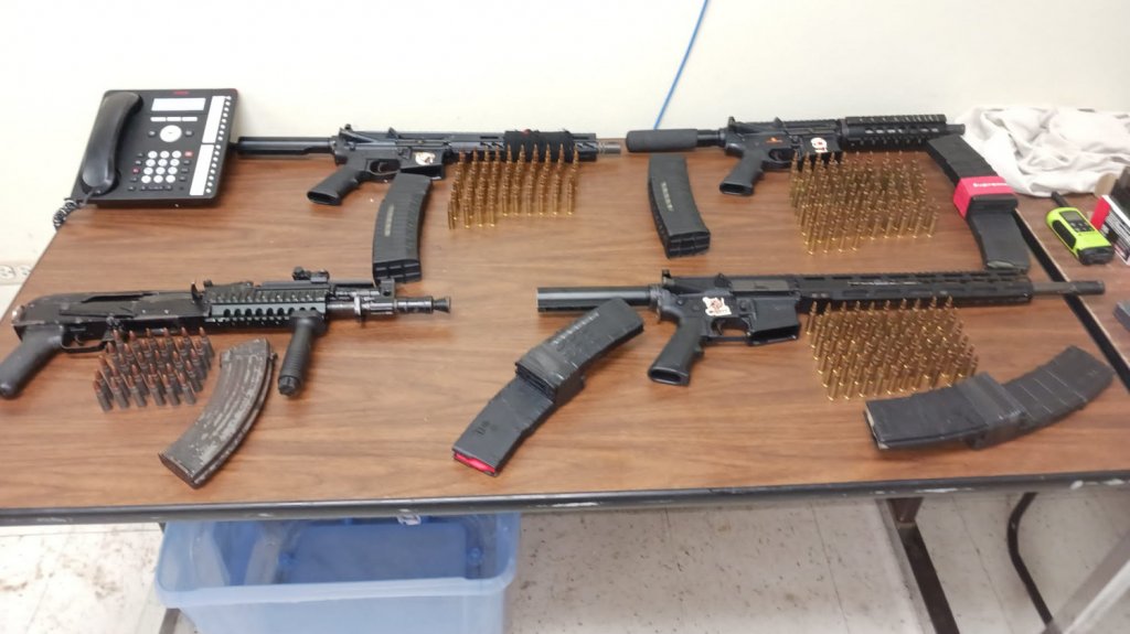  Ocupan armas y drogas en allanamiento en Mayag&uuml;ez 