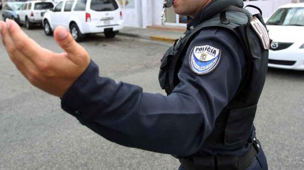  Arrestan a un hombre por agresi&oacute;n a polic&iacute;as municipales de Yauco 