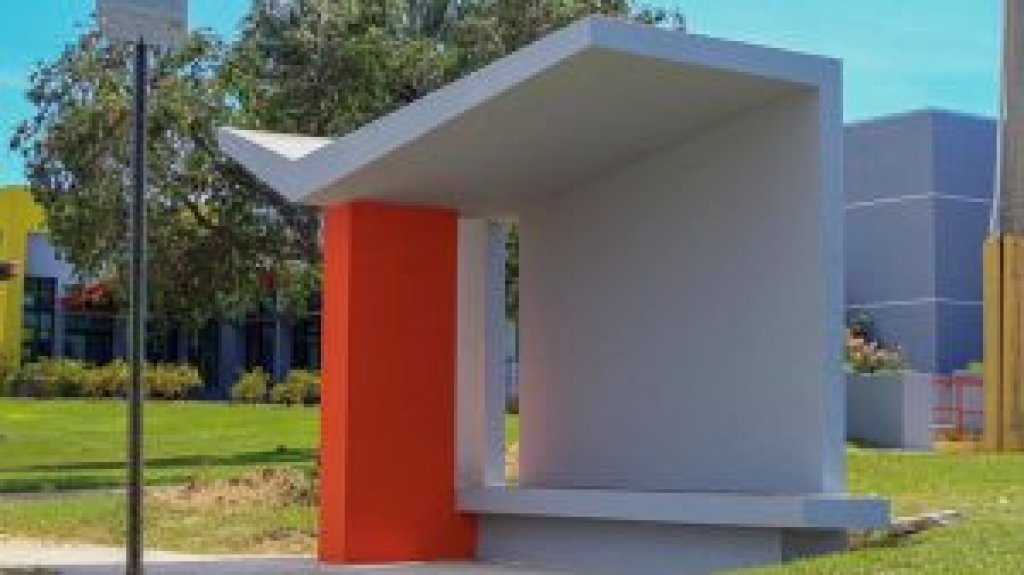  Barceloneta pone en marcha proyectos de desarrollo econ&oacute;mico y transporte colectivo 