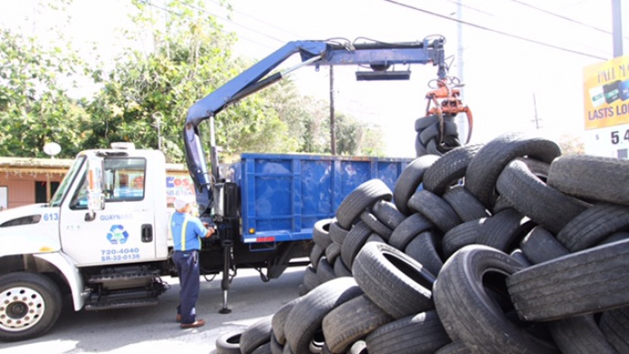 O`NEILL ANUNCIA OPERATIVO DE NEUMÃTICOS EN 15 GOMERAS 