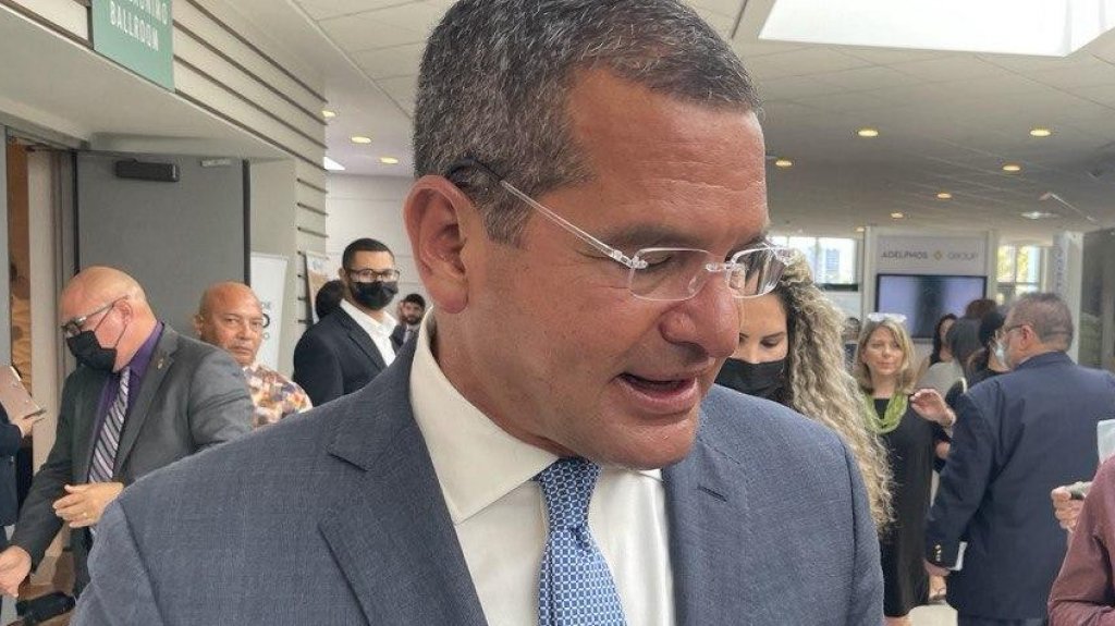  Gobernador insiste en aprobaci&oacute;n de proyecto que le quita chavos al FSE para la AEE 