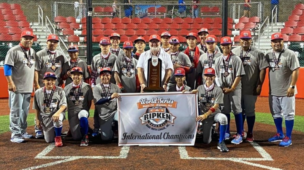  VIDEO: Puerto Rico hace historia al ganar por primera vez el Campeonato Internacional y el Sub-Campeonato Mundial del prestigioso Torneo del Cal Ripken celebrado en Branson Misuri. 