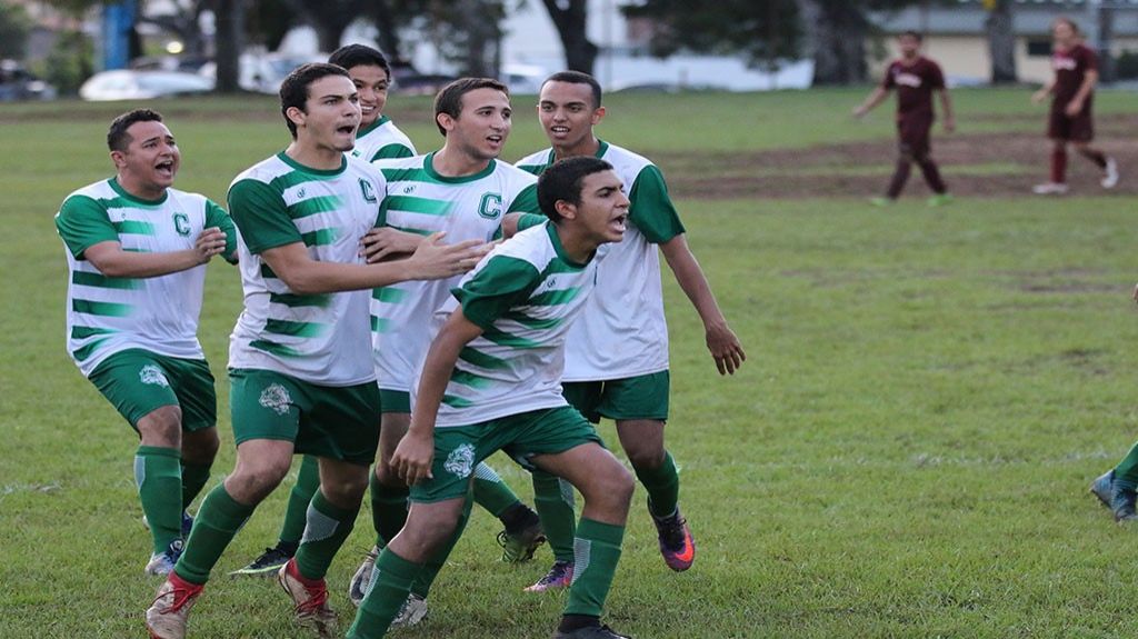  Camino al tricampeonato los Tarzanes del Colegio en fútbol 