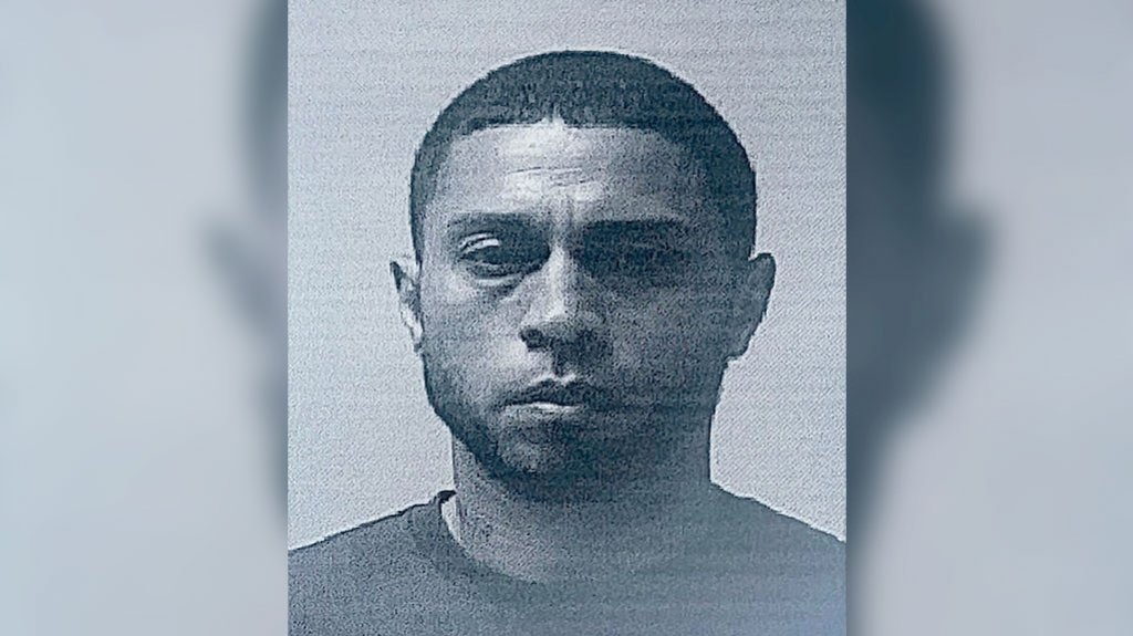  Encontr&oacute; a su ex con otro en Utuado y les entr&oacute; a batazos a los dos 