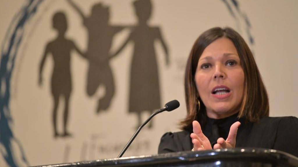  Familia asume custodia de menor abandonada en Santurce 