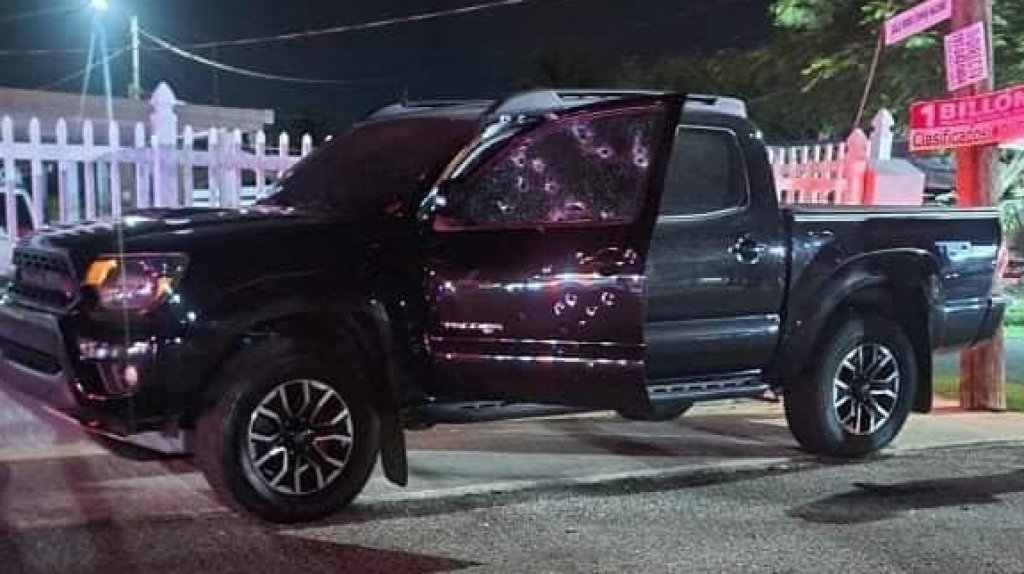  Asesinan a un hombre dentro de un veh&iacute;culo en Vega Baja 