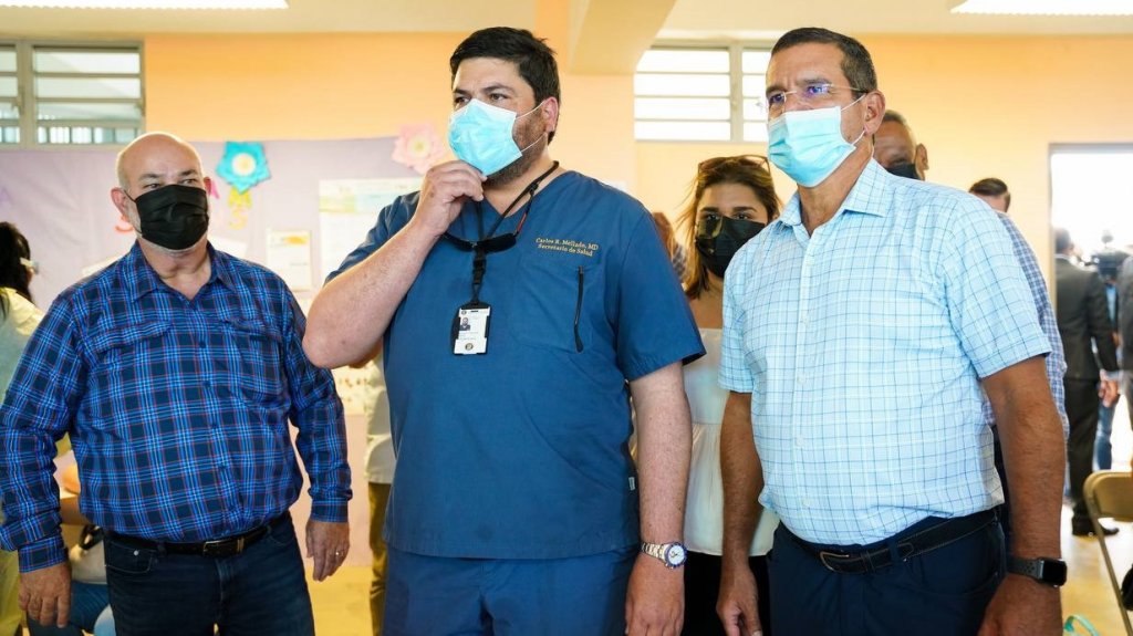  Tribunal federal desestima caso que buscaba declarar inconstitucional Orden Ejecutiva que hac&iacute;a mandatoria vacunaci&oacute;n en empleados p&uacute;blicos 