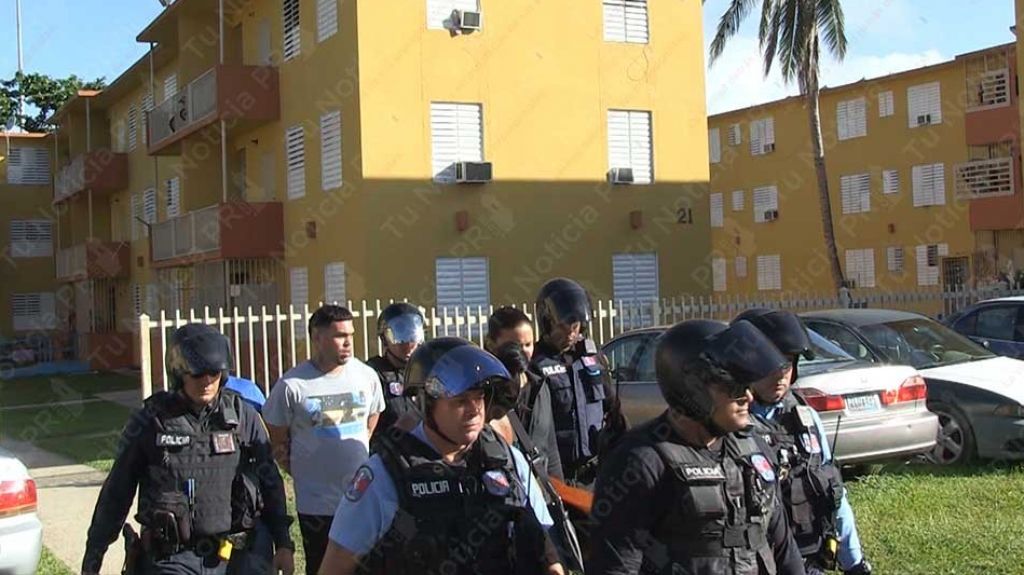  Video: Momento del arresto del &ldquo;L&iacute;der de Narcos&rdquo; durante operativo en Residencial de San Juan 