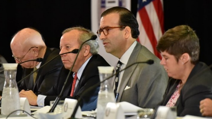 Junta de control fiscal se moverÃ¡ a Washington para buscar recursos para salud