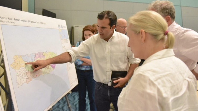 Gobernador se reÃºne con delegaciÃ³n congresional de EEUU que visito la Isla