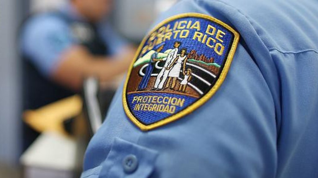  Dice que dej&oacute; 8 mil d&oacute;lares dentro de su ato en Bayam&oacute;n y se los robaron 