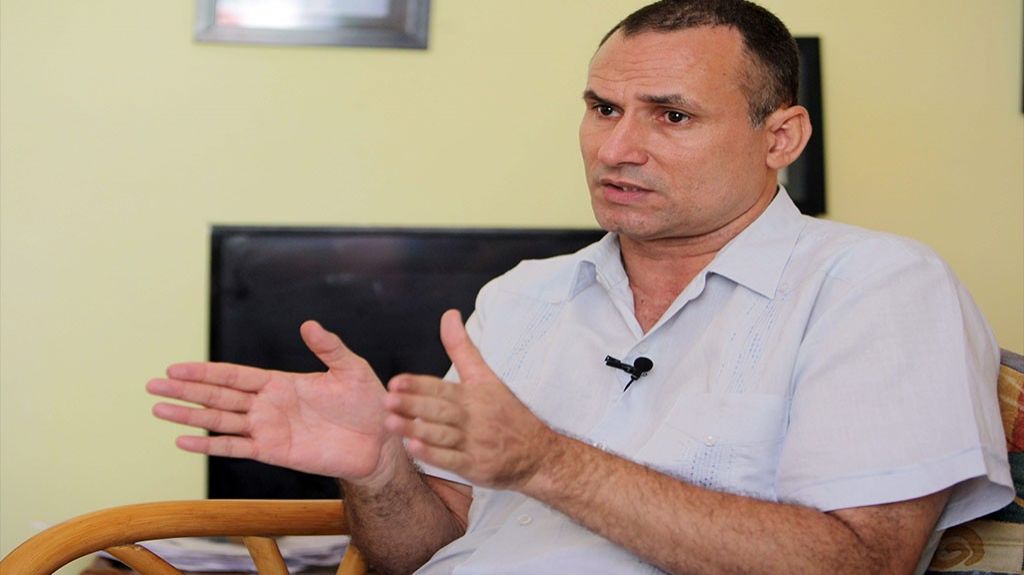  L&iacute;der opositor cubano Ferrer queda libre y denuncia tortura "psicol&oacute;gica" 