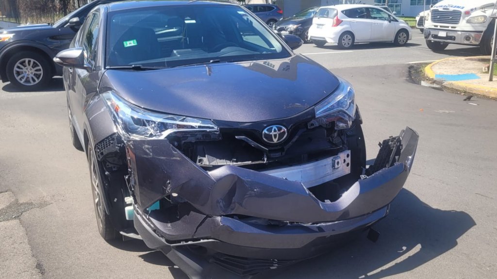  Herido polic&iacute;a municipal de San Juan luego que auto impactar&aacute; su motora 