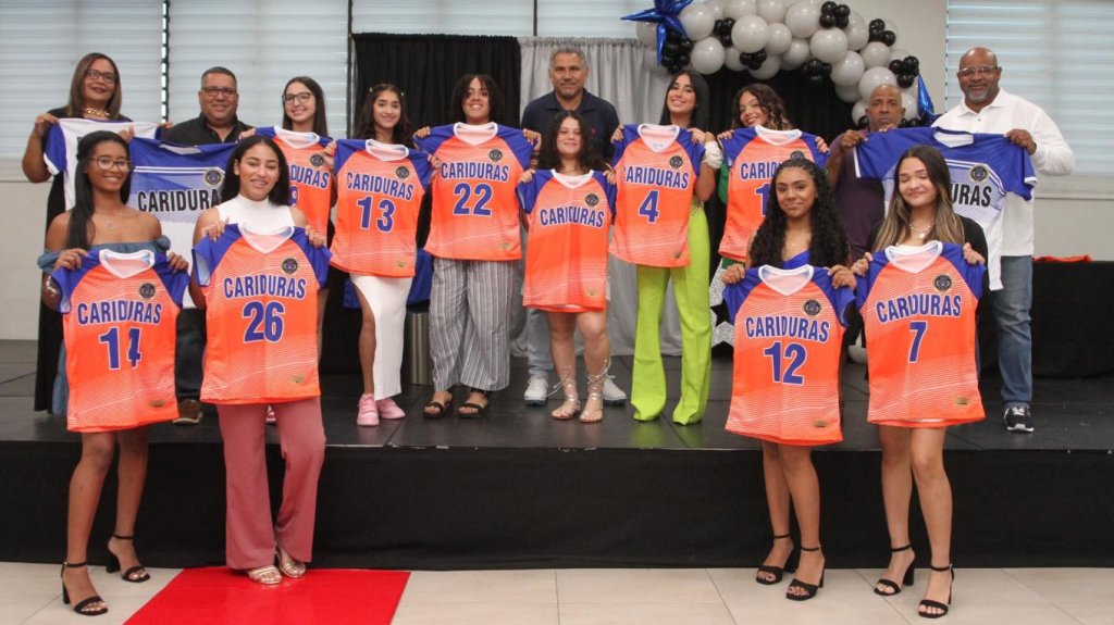  Listas jugadoras fajardeñas para competencia en Orlando, Florida 