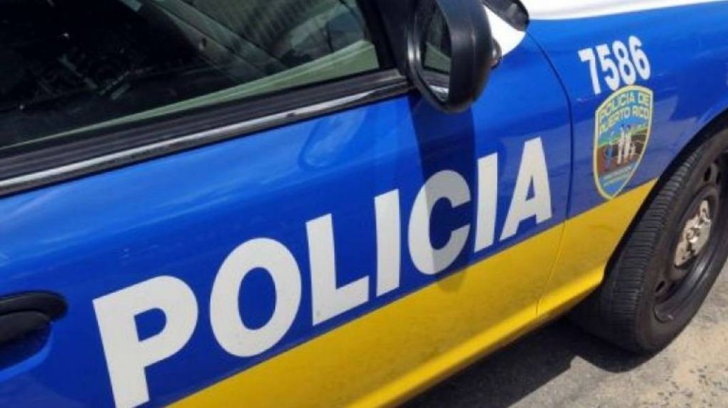  Encuentran cad&aacute;ver de un hombre en parque de pelota de Santa Isabel 