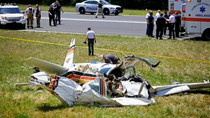 2 muertos, 2 lesionados al estrellarse avioneta en Tennesse