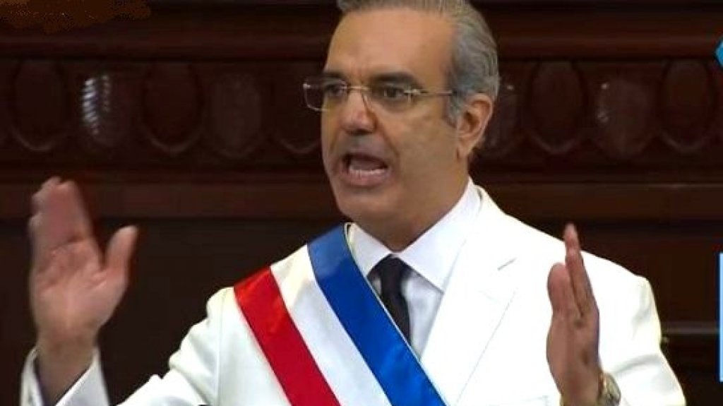  Presidente Abinader anuncia que garantizará el acceso a la vacuna contra Covid-19 y aumentará el presupuesto de salud en los primeros cuatro meses de su gestión 