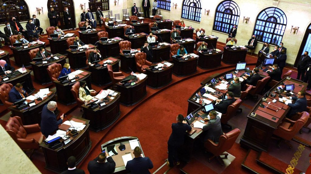  Senado aprueba a viva voz el Proyecto 693 que limita el aborto en Puerto Rico 