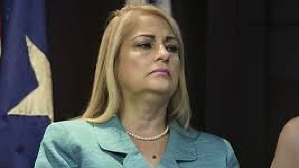  Justicia radica cargos de agresi&oacute;n sexual, maltrato e incesto contra individuo por cometer actos ilegales contra su hija biol&oacute;gica 