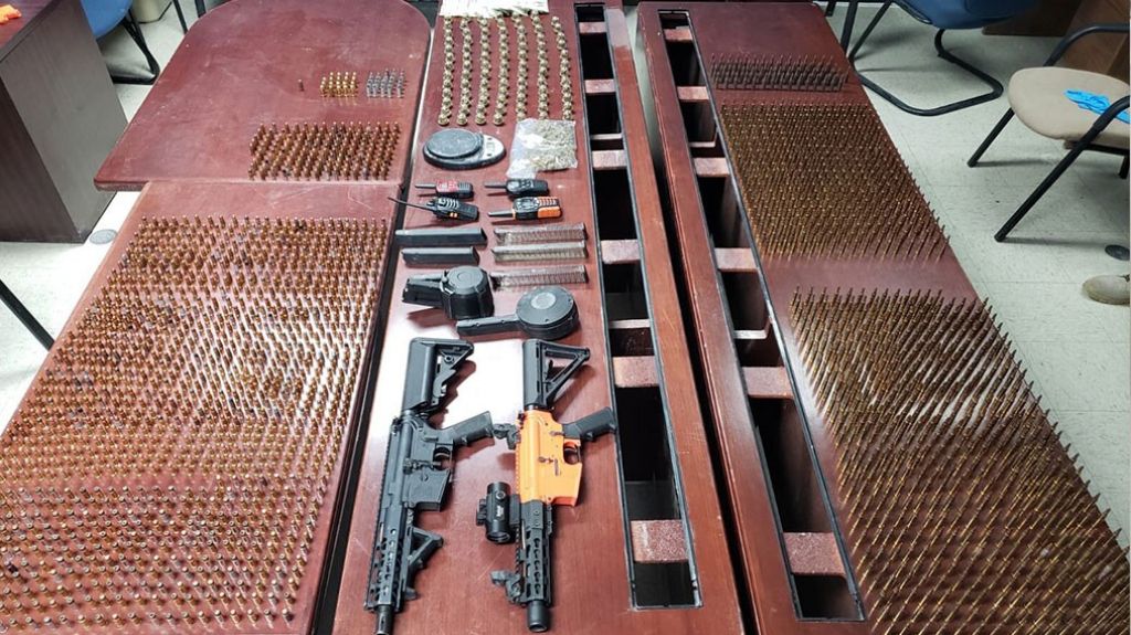  Golpe policial al &ldquo;Punto&rdquo; de residencial L&oacute;pez Sicardo de Rio Piedras 