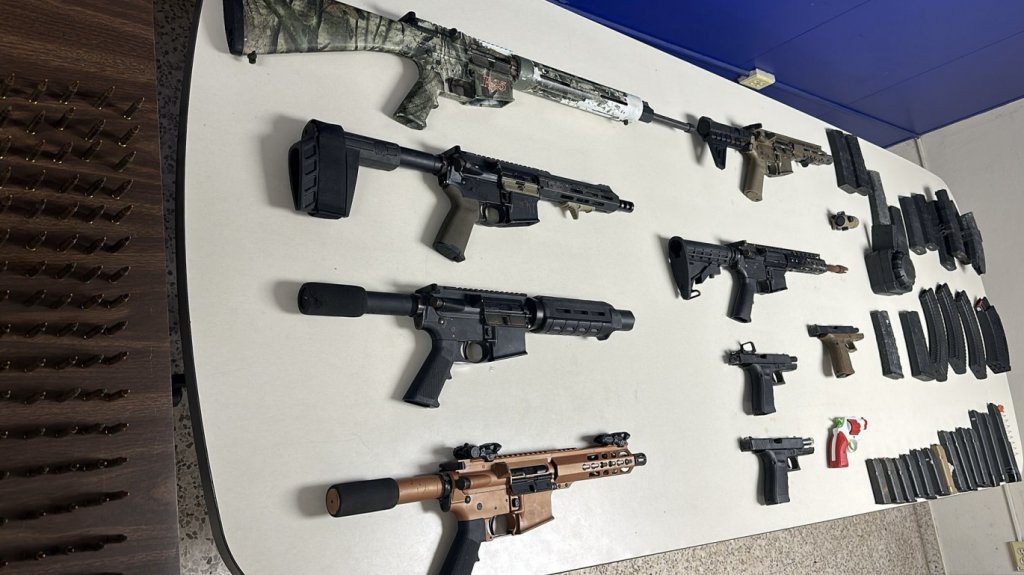  Video: Desmantelan armer&iacute;a de las FARC en Santurce y arrestan a otros de sus integrantes 