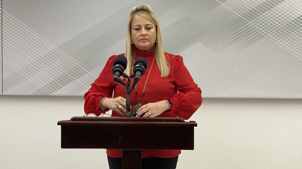  Gobernadora anuncia que ADSEF emite $10 millones en asistencia de pago de energ&iacute;a a sobre 257 mil familias elegibles 