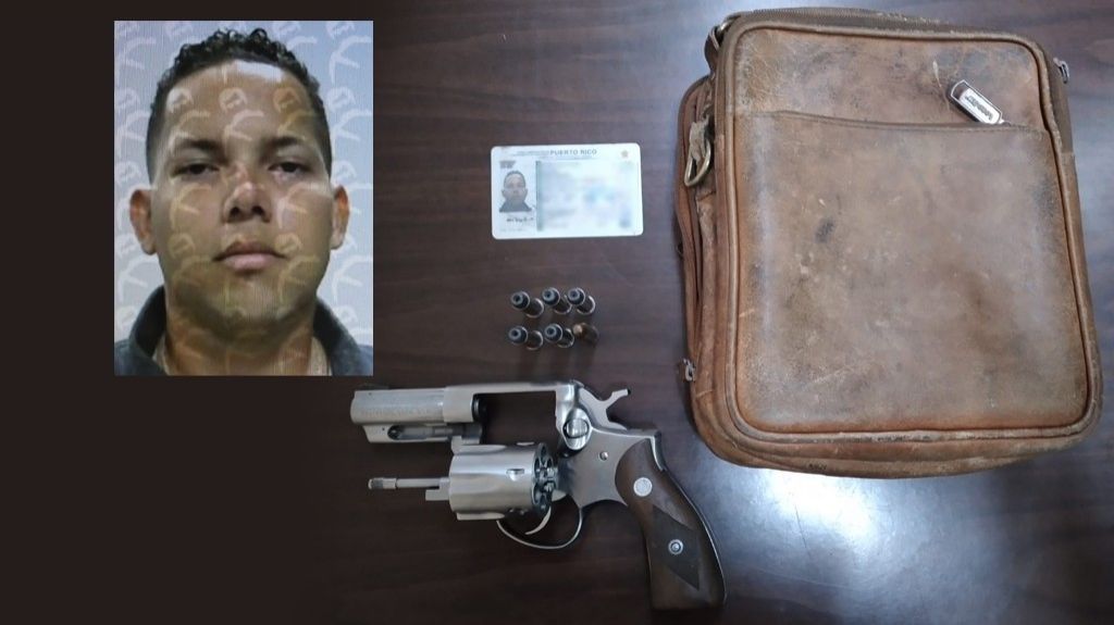  Arrestan empleado de compa&ntilde;&iacute;a de tel&eacute;fono con un rev&oacute;lver ilegal en Carolina 