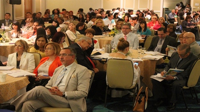 Universidades pÃºblicas y privadas se reÃºnen para discutir el tema de la salud y la academia