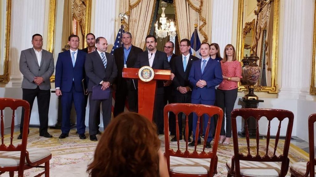  Gobernador nomina al capit&aacute;n Elmer Rom&aacute;n para el Departamento de Seguridad P&uacute;blica 