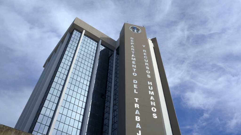  Departamento del Trabajo inicia asistencia a trabajadores afectados por hurac&aacute;n Fiona 