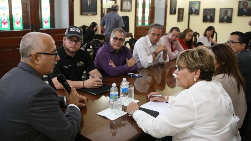  Hacienda visita los contribuyentes en los municipios 