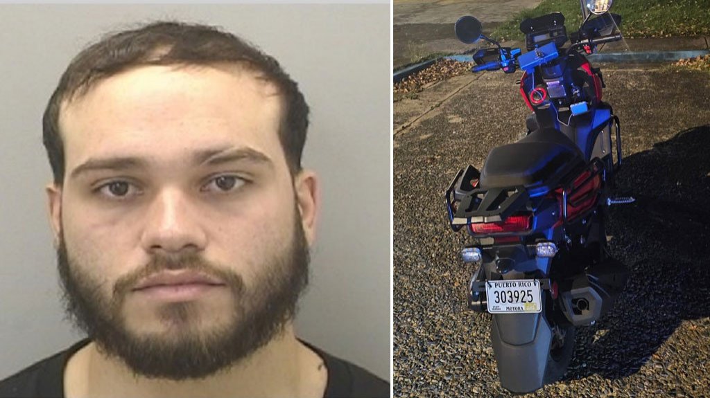  Andaba en su motorita por Hato Rey sin casco y cuando lo detiene le encuentras marihuana en su cartera de cintura 