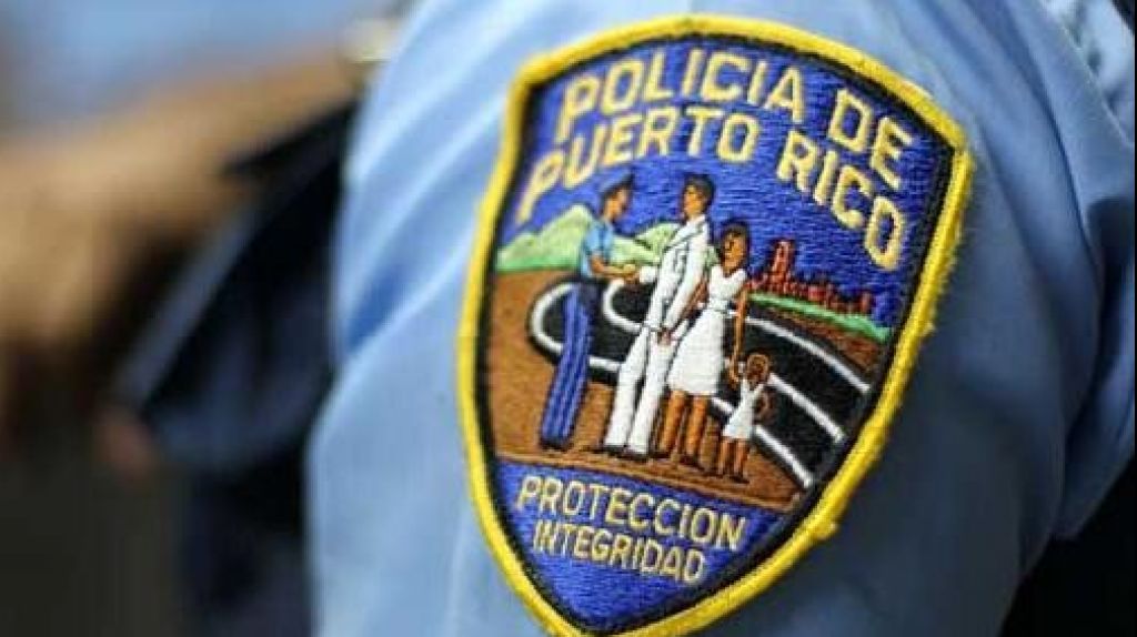  Dice que se le olvido ponerle el seguro a su auto y le robaron una pistola en Bayam&oacute;n 