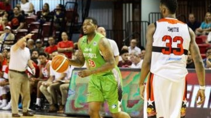 Los Indios dejan racha negativa con victoria ante los Piratas