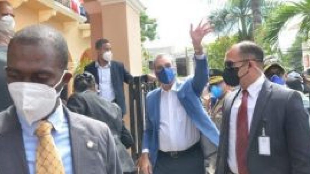  Presidente Abinader encabeza los actos conmemorativos al 176 aniversario de la primera constitución dominicana 