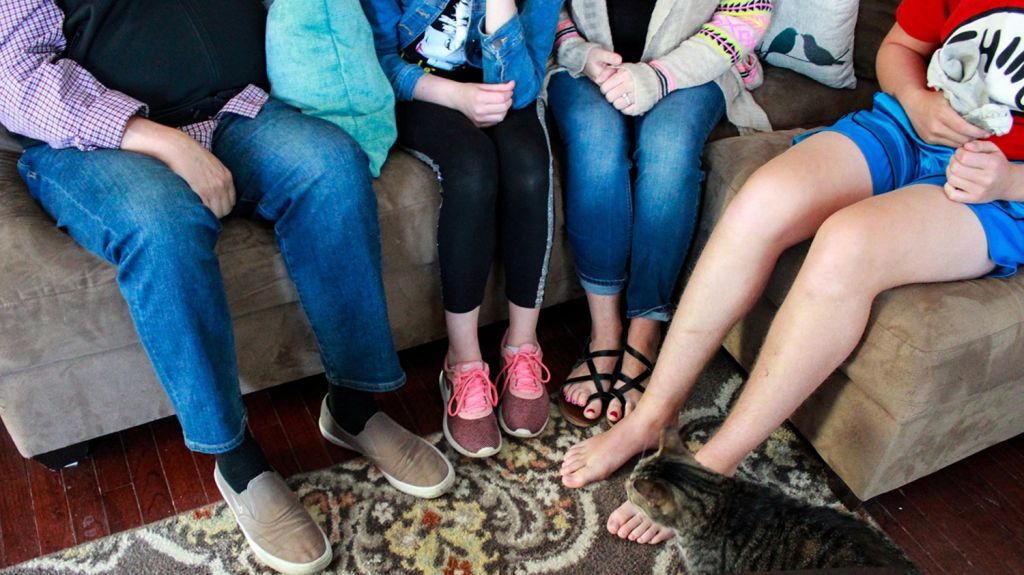  Cuando el hijo maltrata a los padres: la verg&uuml;enza complica el buscar ayuda 