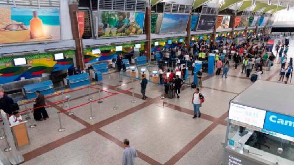  Repatriarán a más de mil turistas británicos que arribaron al país supuestamente desconociendo las medidas sanitarias 