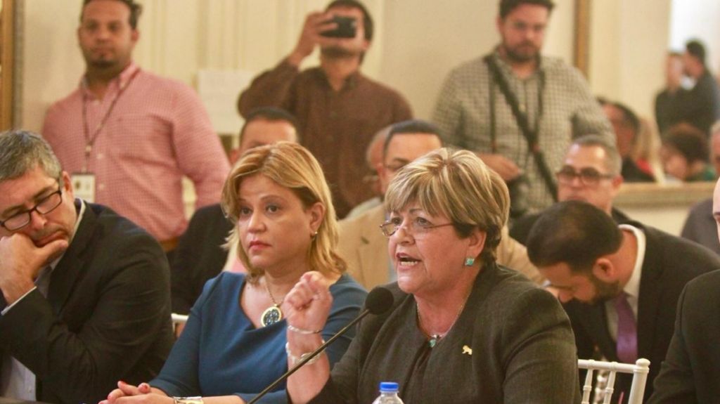  Alcaldesa de Ponce demanda $112 millones para construcci&oacute;n y reparaci&oacute;n de viviendas 