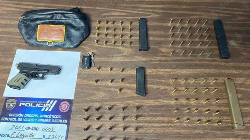  Comenzaron mal el 2021, arrestados en Rio Grande, uno con una pistola otros con marihuana 