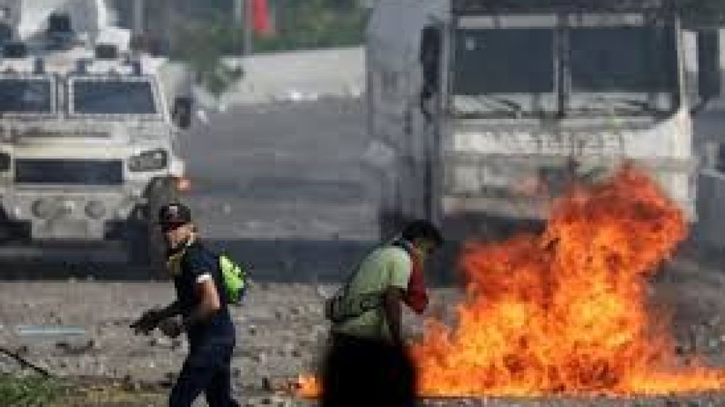  Vea video: Muere segunda persona en escenarios de protestas en Venezuela, seg&uacute;n ONG 