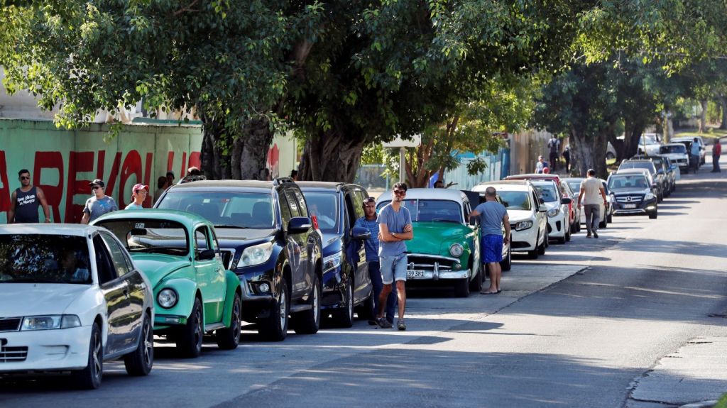  Cuba conf&iacute;a en seguir captando inversi&oacute;n for&aacute;nea pese a la crisis de combustible 