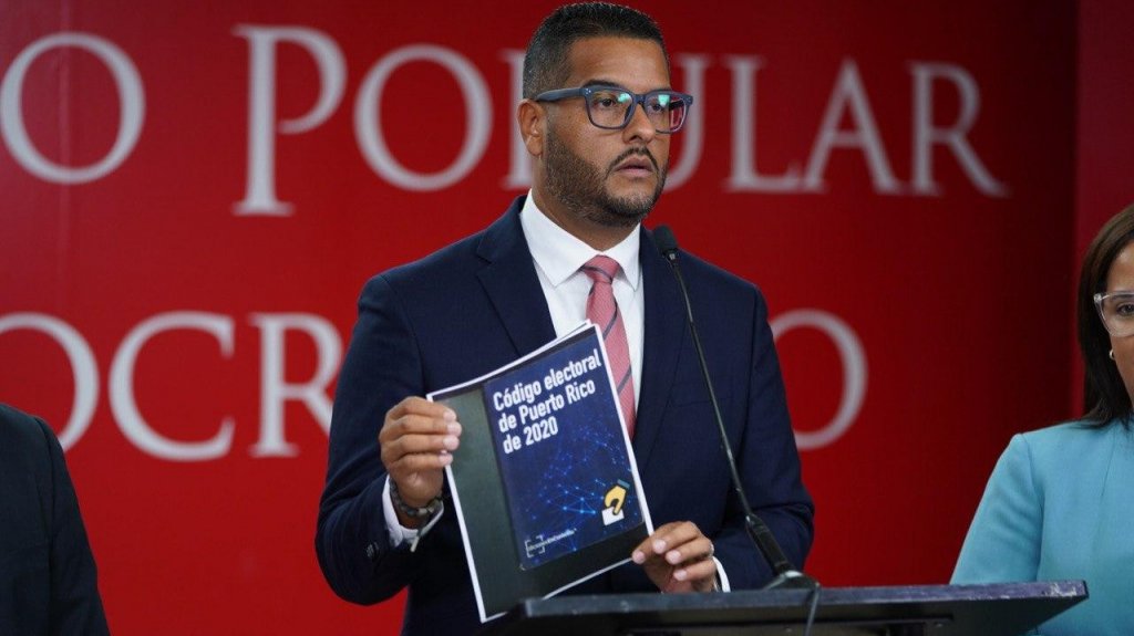  Presidente del PPD amenaza con sanciones “a los que se juntaron con Edwin Mundo y el PNP” 