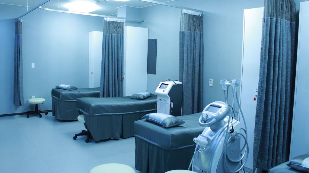  Piden Cuerpo Ingenieros tome riendas de establecer hospitales temporeros 