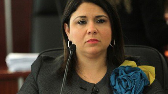 Senadora Maritere GonzÃ¡lez renunciarÃ¡ su reelecciÃ³n luego de ser involucrada con Anaudi