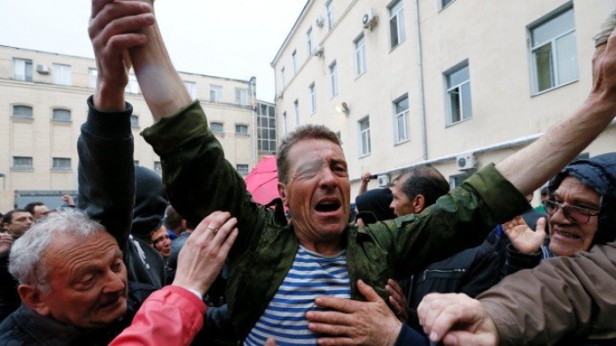 Periodistas de EE.UU. admiten que no hay rastro de Rusia en el sureste de Ucrania