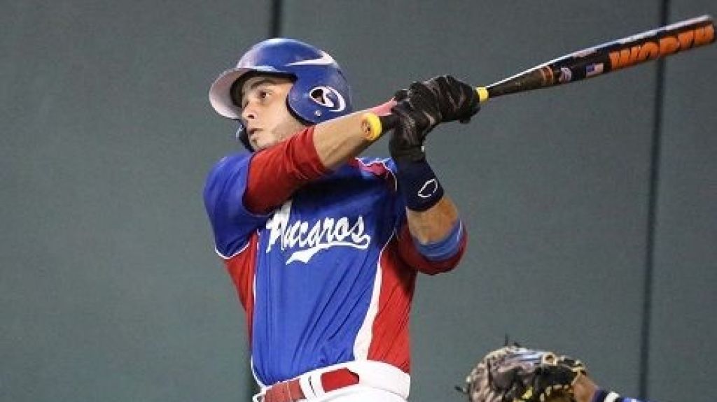  S&oacute;ftbol: Vel&aacute;zquez y Valent&iacute;n, los m&aacute;s destacados 