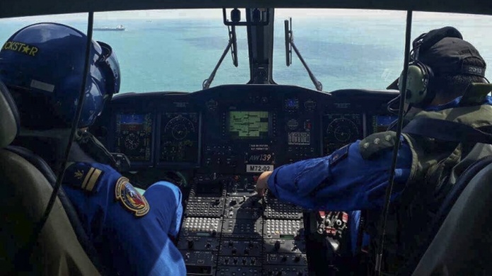 Malasia entrega a EEUU un cadÃ¡ver hallado cerca del accidente del destructor