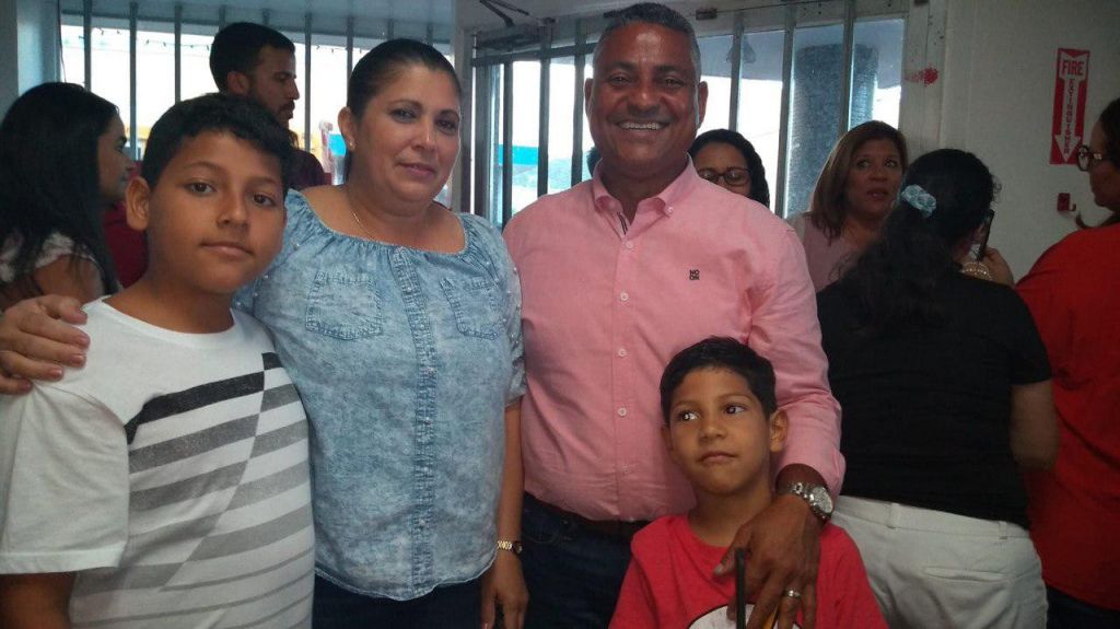  Alcalde interino de Humacao gana la elecci&oacute;n especial y se convierte oficialmente alcalde de la Ciudad Gris 